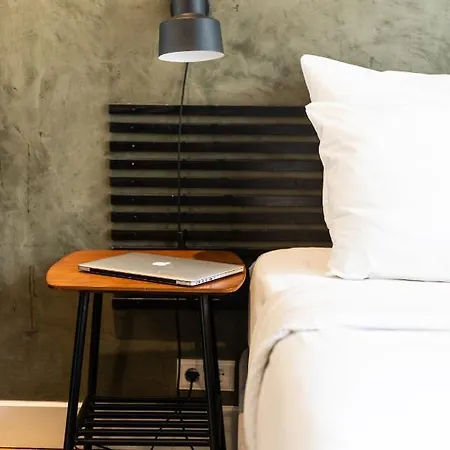 Weber 397 2* アムステルダム