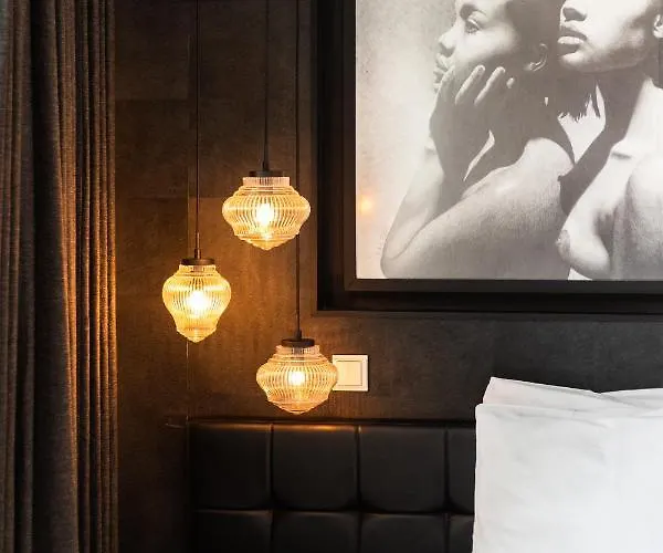 Weber Studio's Hotel Amsterdam